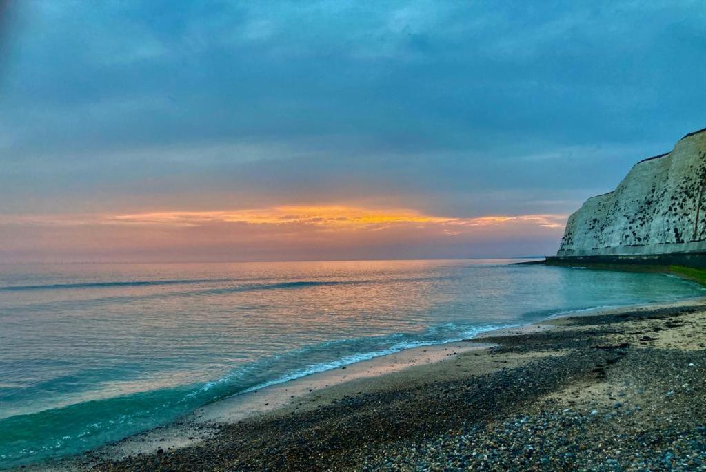 Appartamento Brighton Palms Esterno foto
